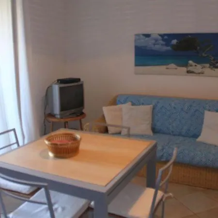 Hébergement de vacances Casa Vacanze Murta Maria Con Piscina *